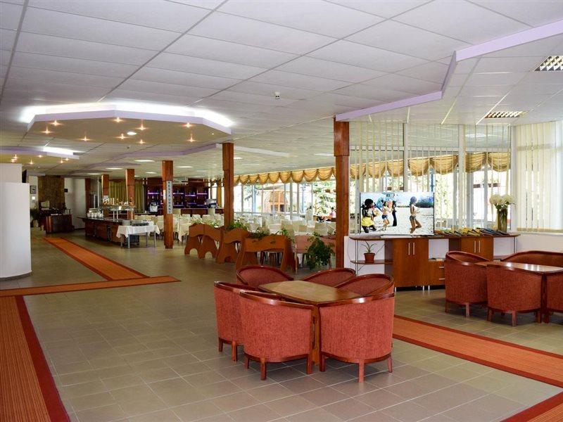 Balaton Hotel Slântsjev Brjag Eksteriør bilde